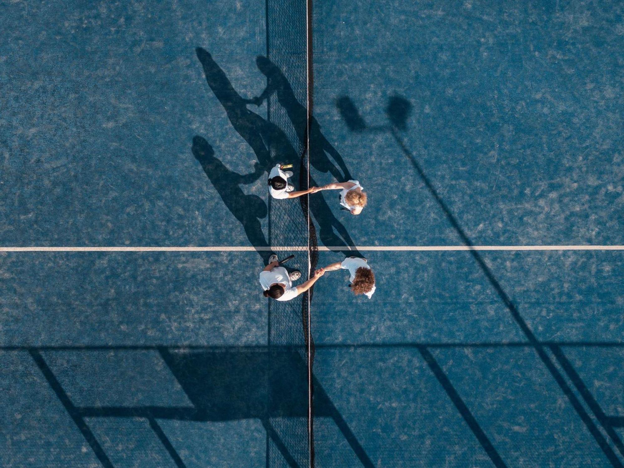 Sofitel Bahrain Zallaq Thalassa Sea & Spa Manama Zewnętrze zdjęcie Aerial view of a squash match