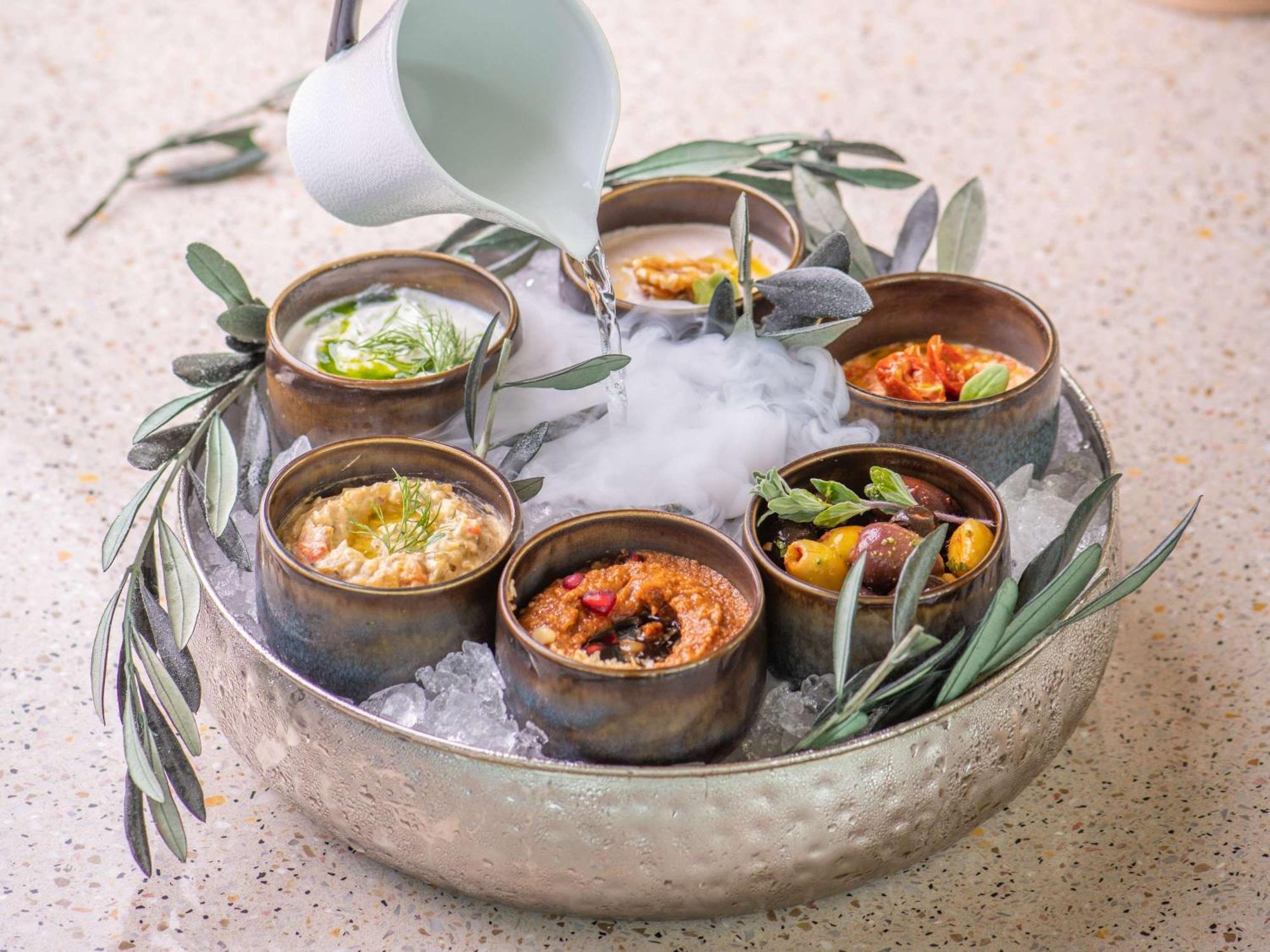 Sofitel Bahrain Zallaq Thalassa Sea & Spa Manama Zewnętrze zdjęcie A selection of chutneys